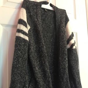 Sweater cardigan